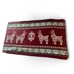 Peruvian alpaca two faced throw Red and White alpaca Patterned Blanket